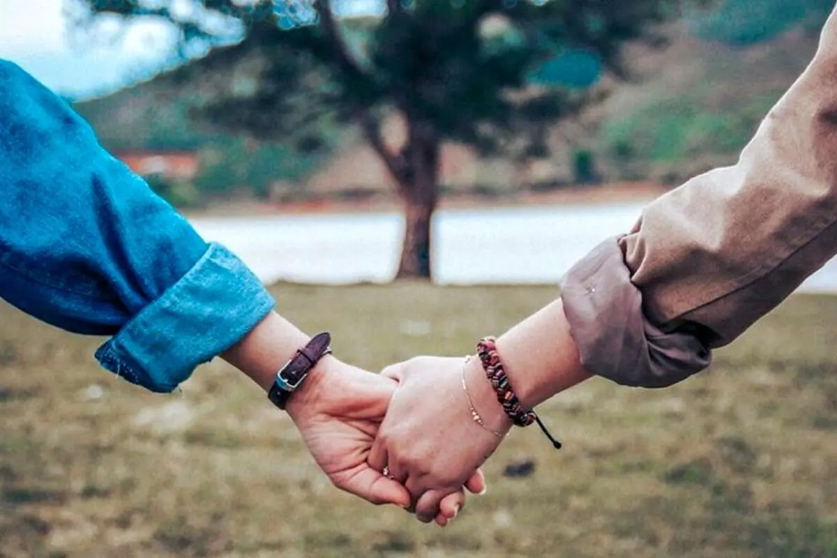 تفال به حافظ پنج شنبه ۲۱ دی ۱۴۰۲؛ غلام نرگس مست تو تاجدارانند...