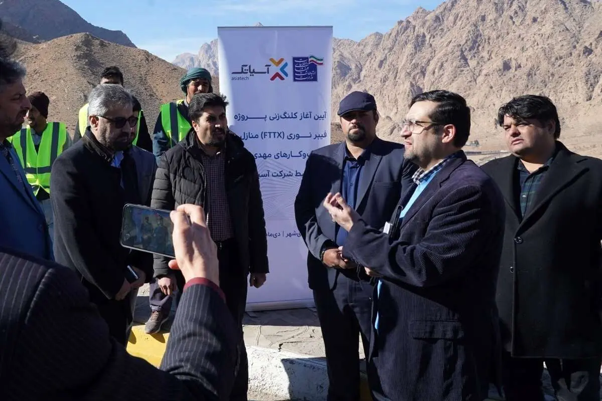 آغاز عملیات اجرایی حفاری فیبر نوری آسیاتک در استان سمنان