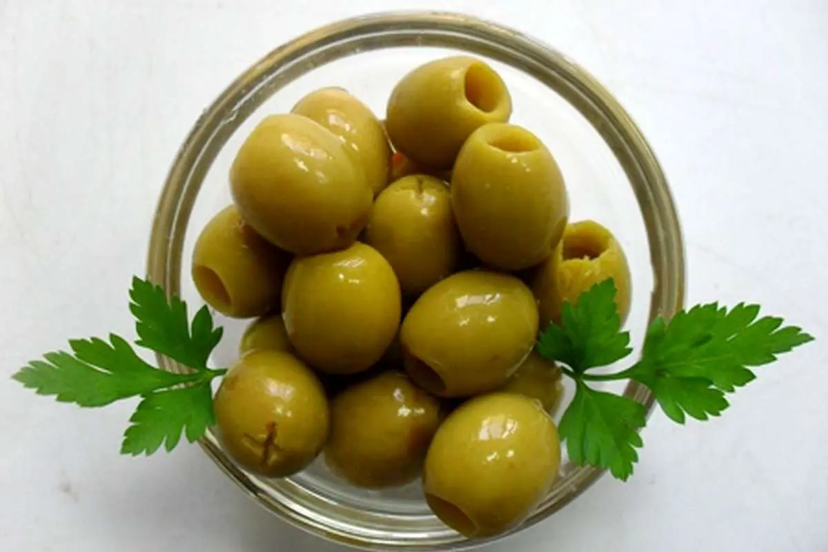 ۳روش عالی برای از بین بردن تلخی زیتون
