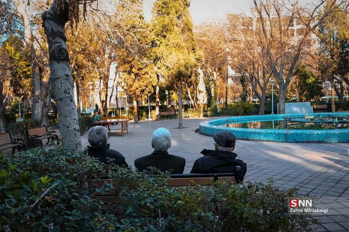 (تصاویر) زمستانِ پاییزی در قم