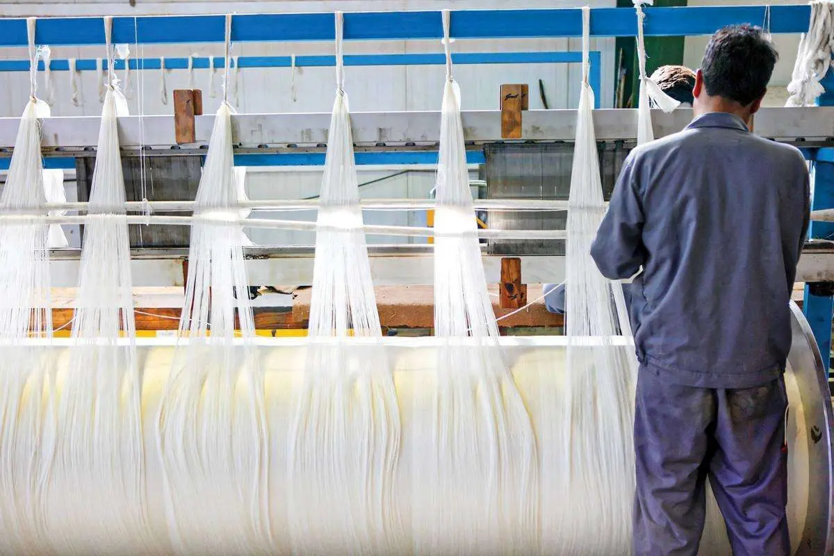 روایت چند کارگر اخراجی؛ "جمعه صبح زنگ زدند که دیگر اجازه ورود ندارم"