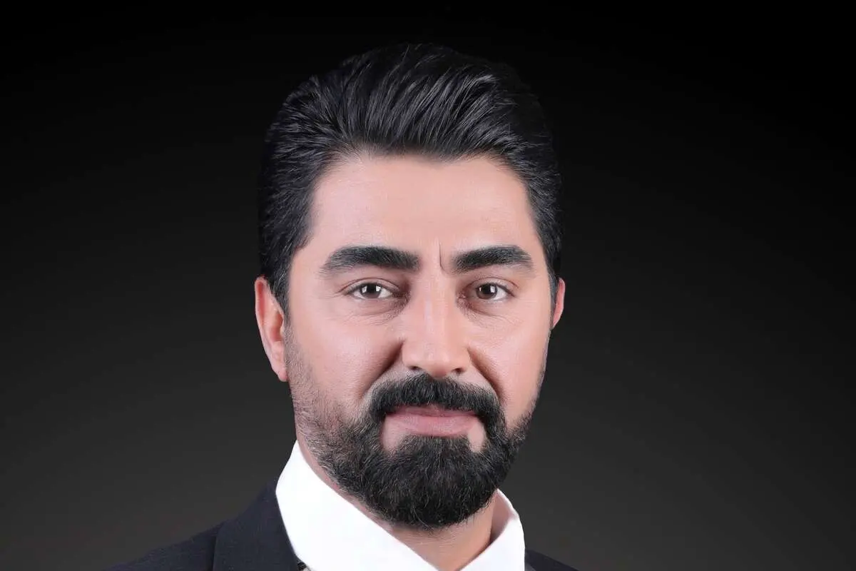 (ویدیو) محمدرضا علیمردانی اشتباه خانم بازیگر را تلافی کرد