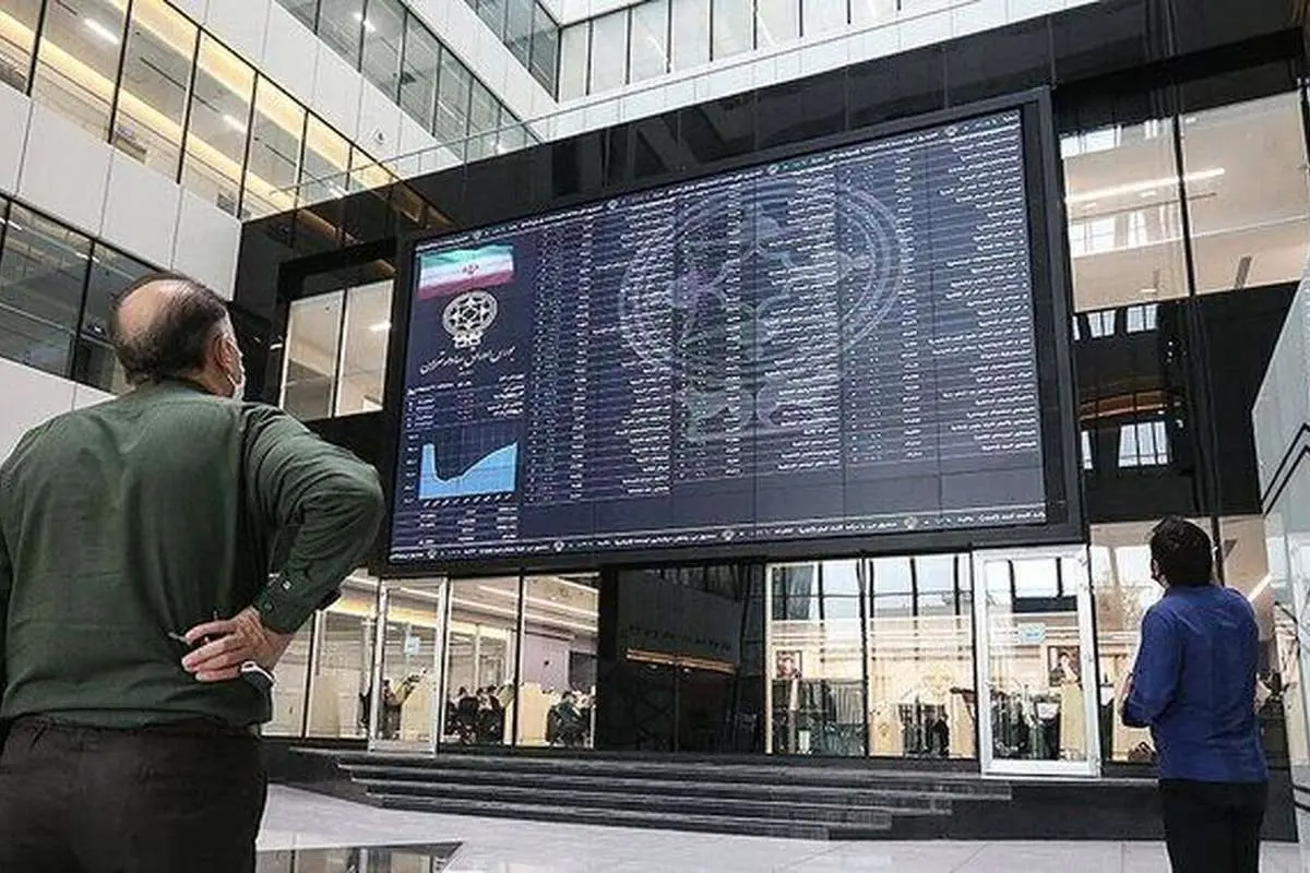 بزرگان بورس قرمز شدند / فولاد و فملی و فارس در مسیر ریزش