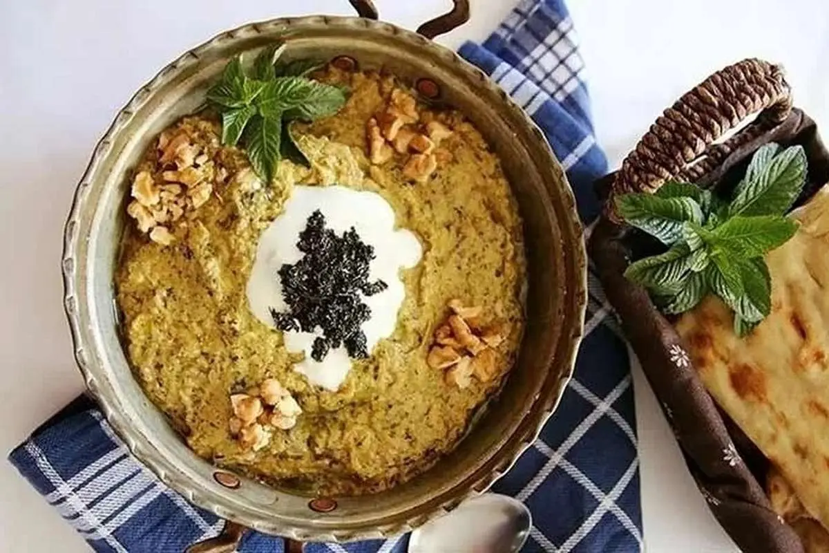 طرز تهیه آش آبادانی غلیظ و سنتی