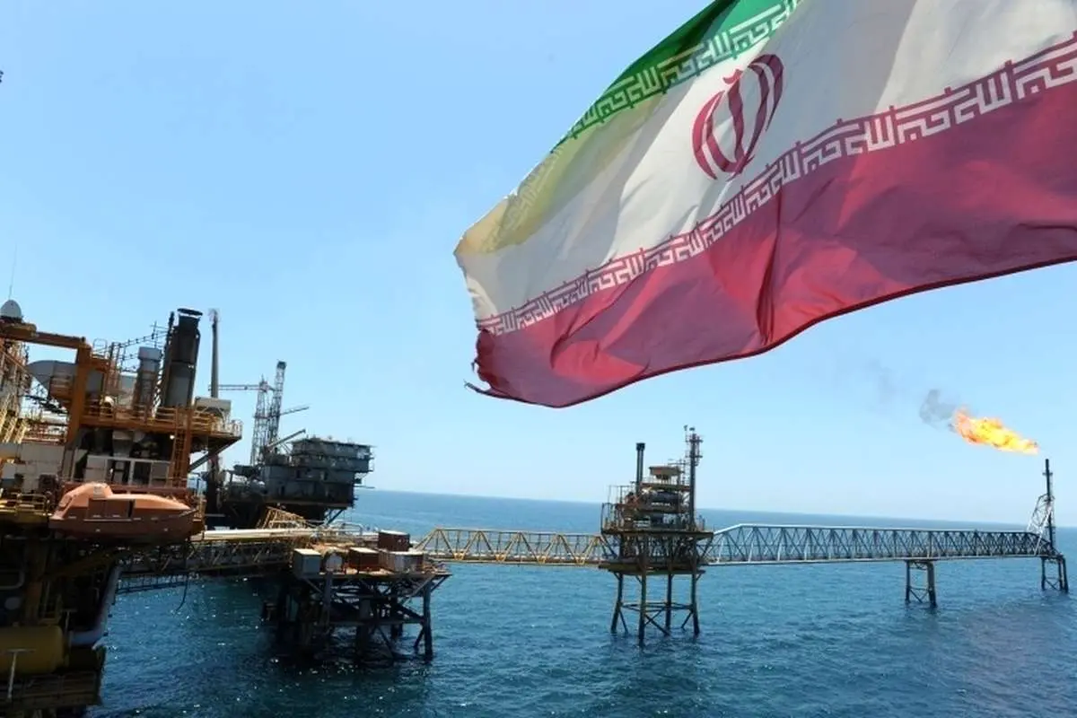 خبر عجیب رویترز؛ ایران ارسال محمولههای نفتی به چین را متوقف کرد