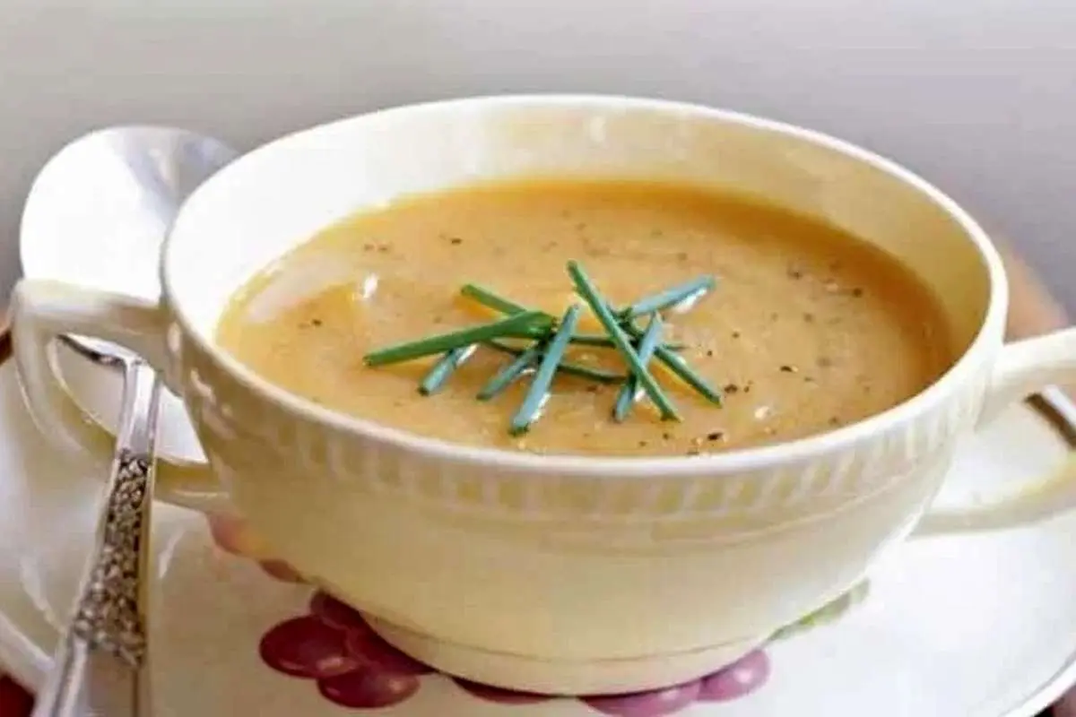 طرز تهیه آش بلغور شیر مشهدی