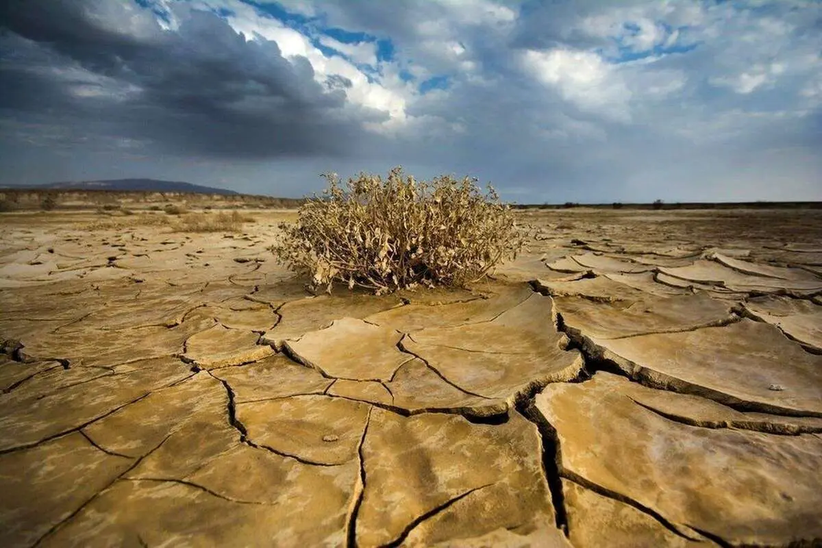 چرا ایران کمبارش و همسایهها پربارش هستند؟