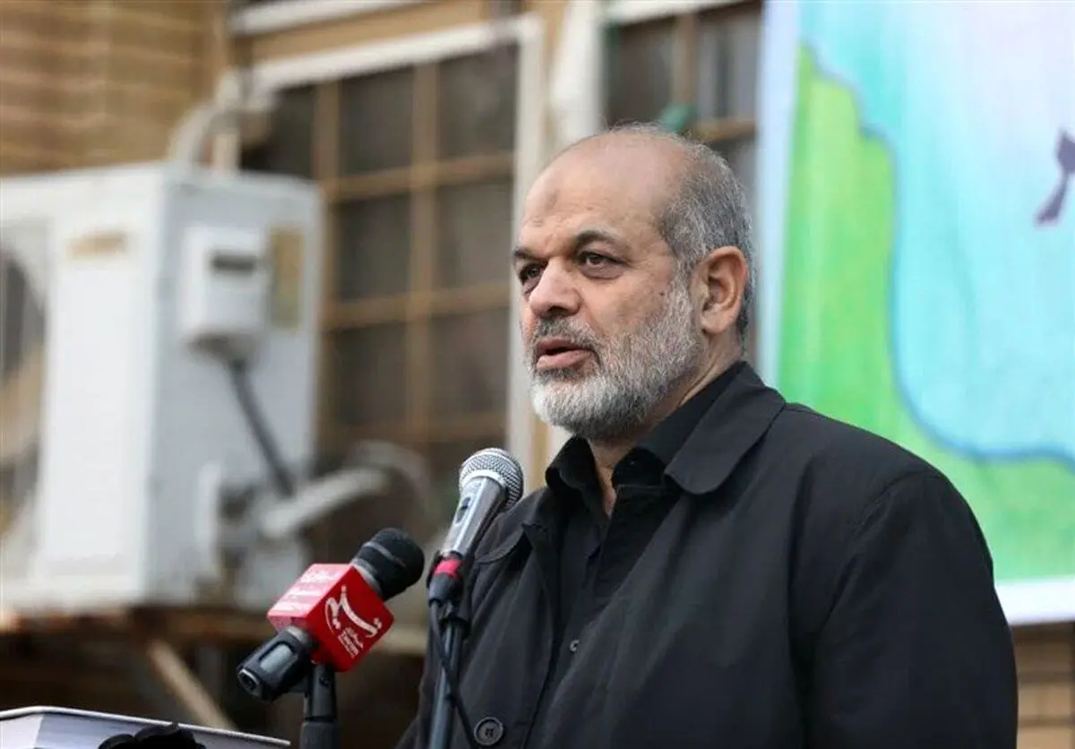 وزیر کشور: کسانی که از فضای مجازی و برخی محدودیت‌ها انتقاد می‌کنند، آیا راهکاری برای...