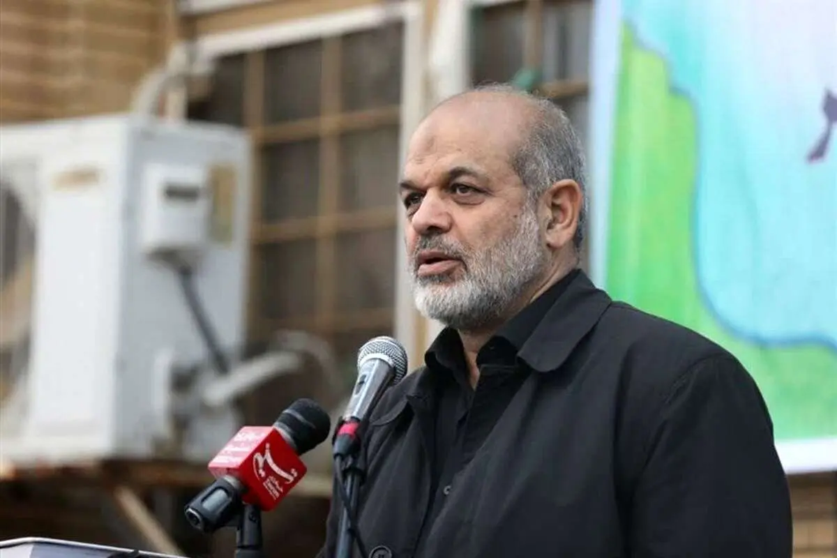 وزیر کشور: کسانی که از فضای مجازی و برخی محدودیتها انتقاد میکنند، آیا راهکاری برای...