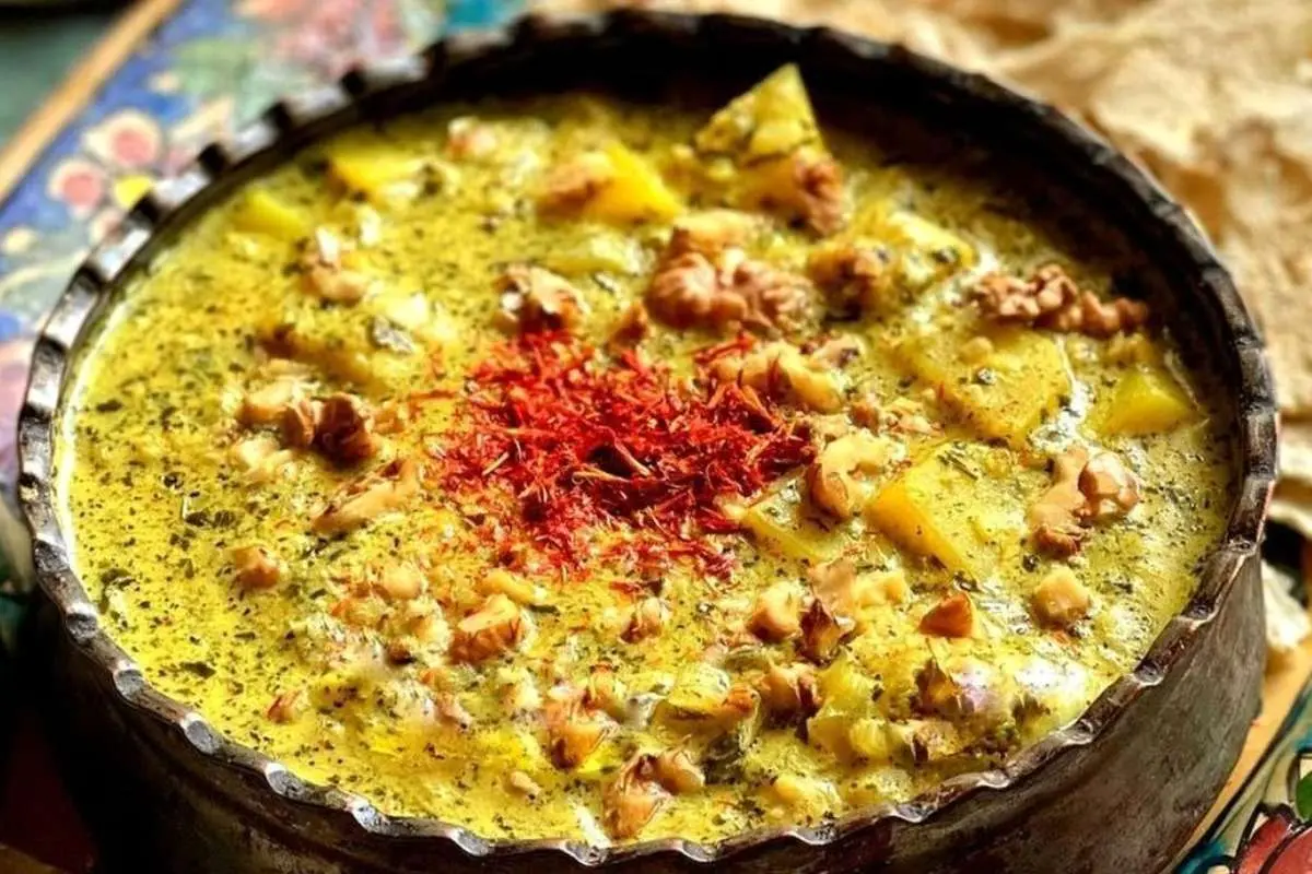 ۲ روش طرز تهیه اشکنه به؛ خوشمزه و مقوی
