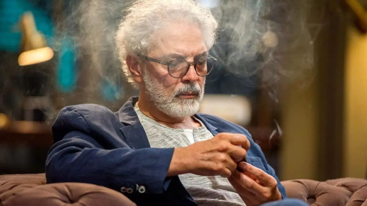 کاراکتر «محمود واعظ» شبیه به شمس الواعظین، در سریال گناه فرشته چه می‌کند؟