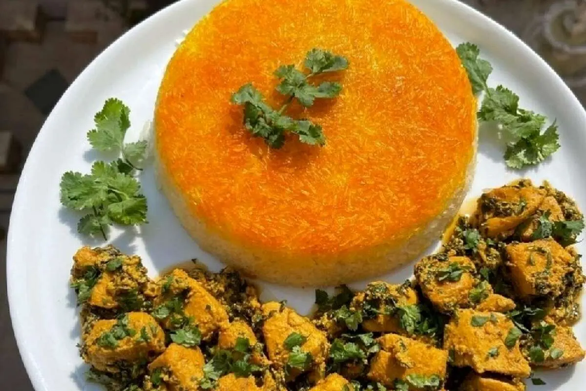 مرغ را با گشنیز و ماست بپزید، شگفتزده خواهید شد!