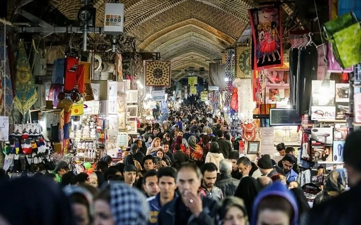 اینجا را با مغازه نیاوران هم عوض نمی‌کنند