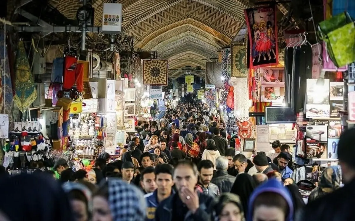 اینجا را با مغازه نیاوران هم عوض نمی‌کنند
