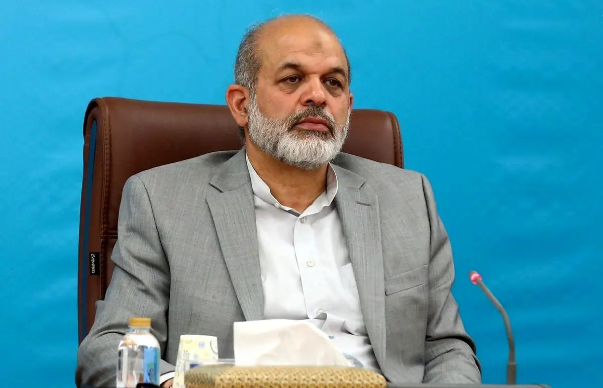 واکنش وزیر کشور به بی‌حجابی در مراکز خرید: نهادهای متولی برخورد کنند