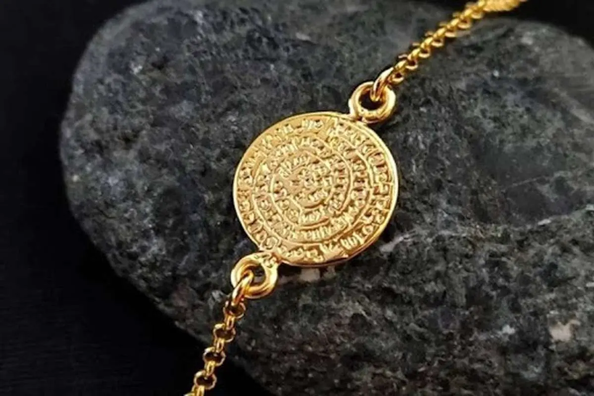 (ویدئو) مراحل ساخت دستبند فقط با یک سکه