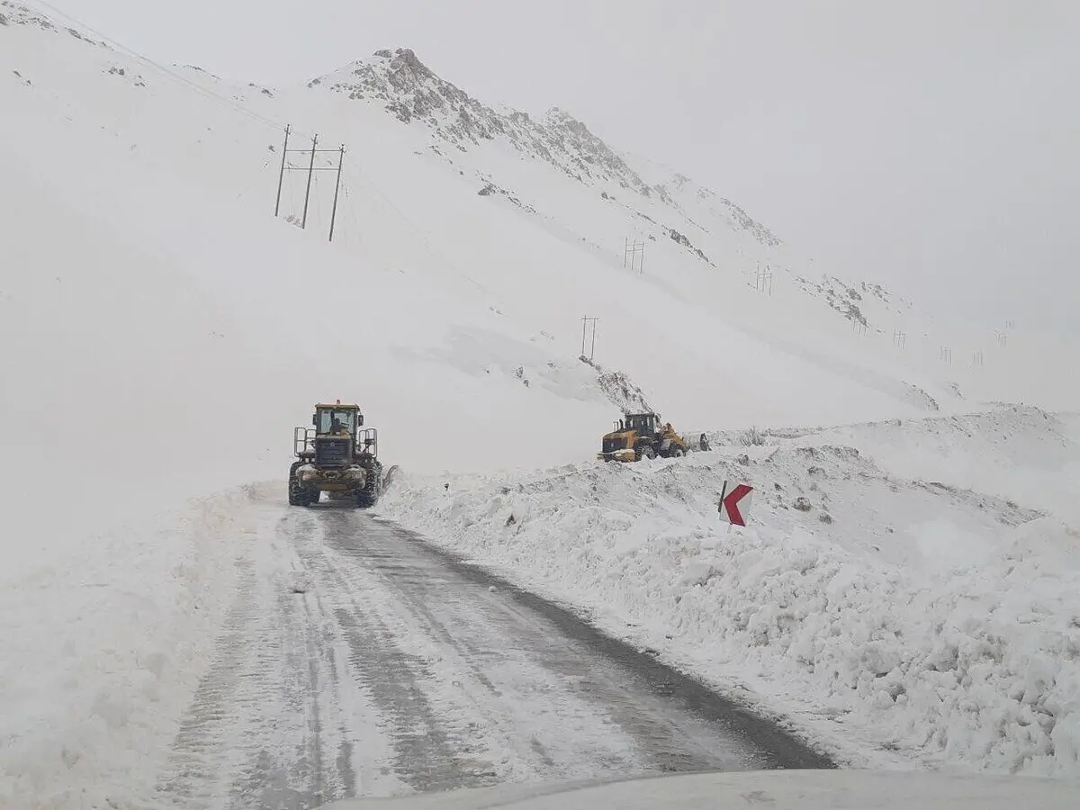 راه ارتباطی ۳۰۰ روستای آذربایجان شرقی مسدود شد