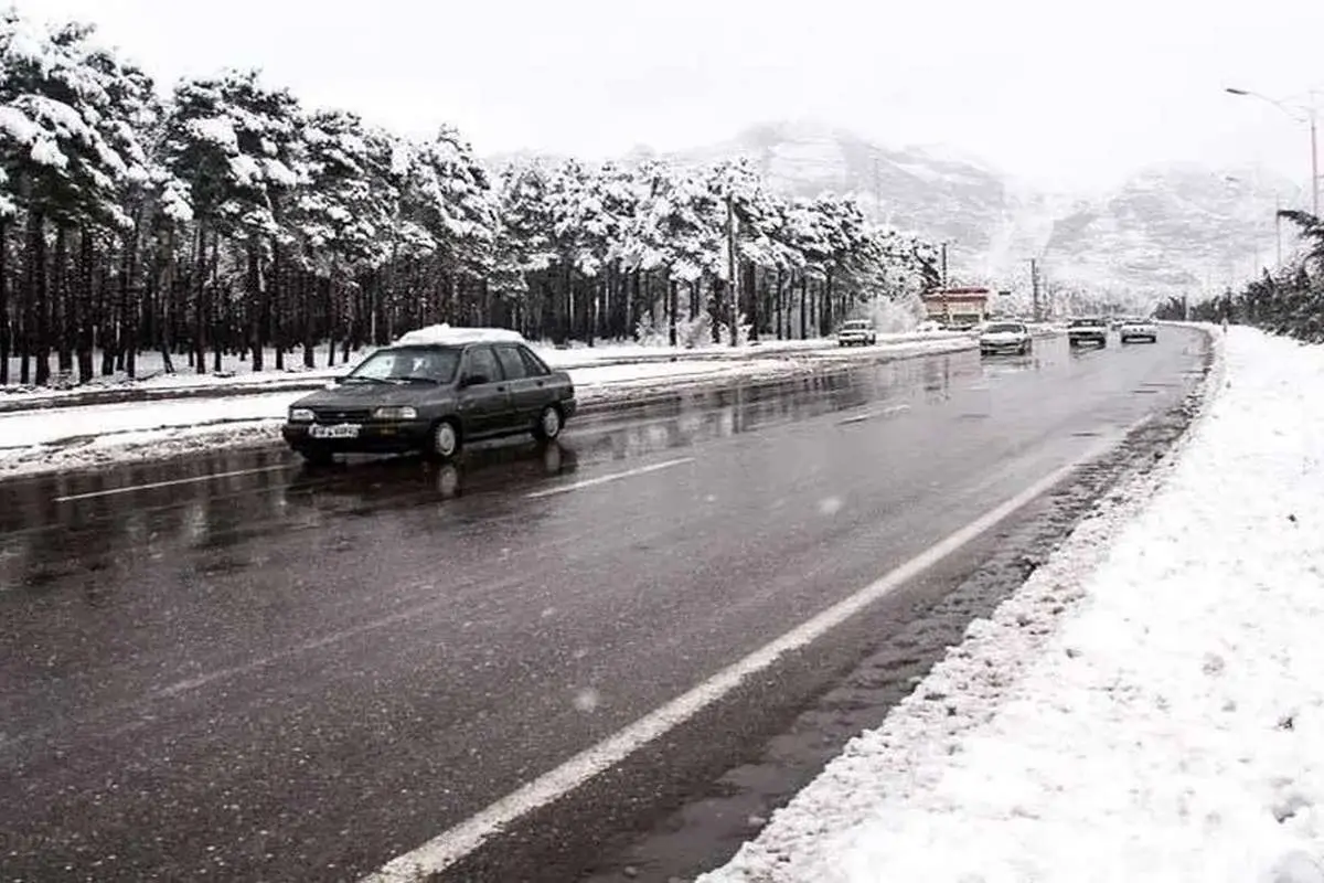 بارش برف و باران در جادههای ۹ استان