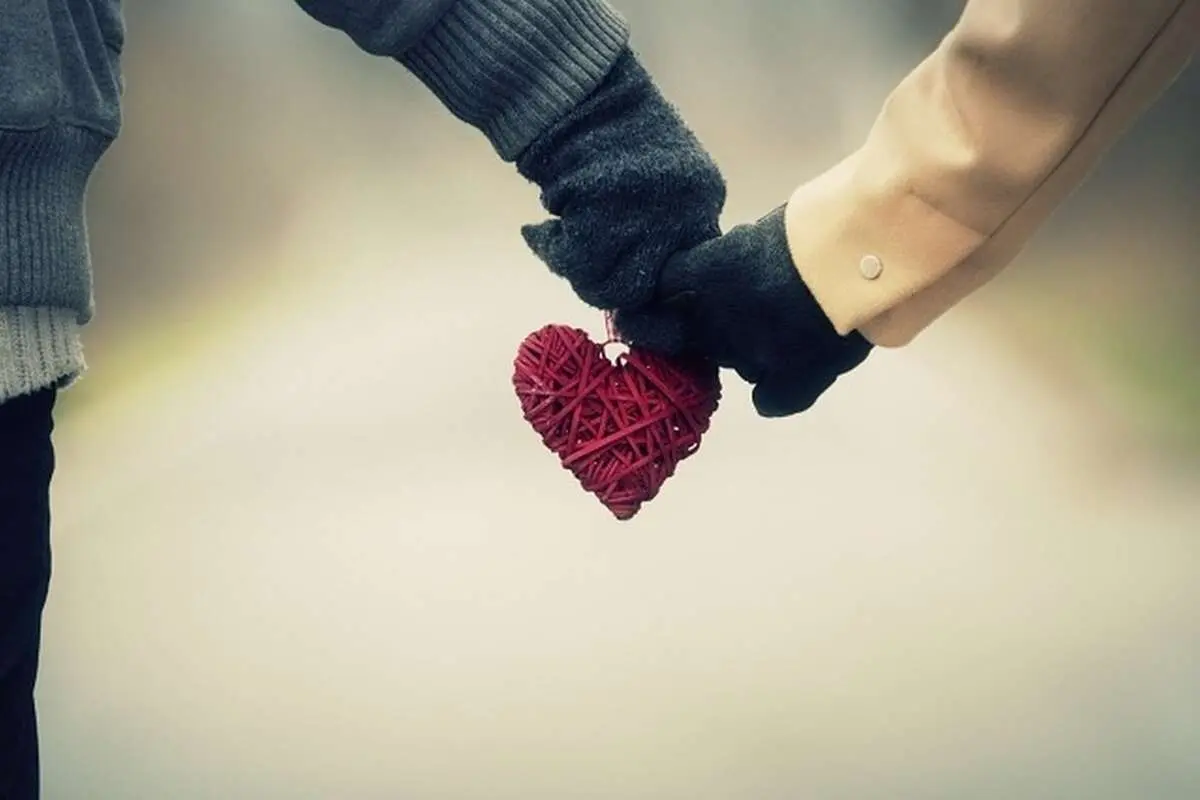 تفال به حافظ سه شنبه ۲۶ دی ۱۴۰۲؛ من و انکار شراب این چه حکایت باشد...