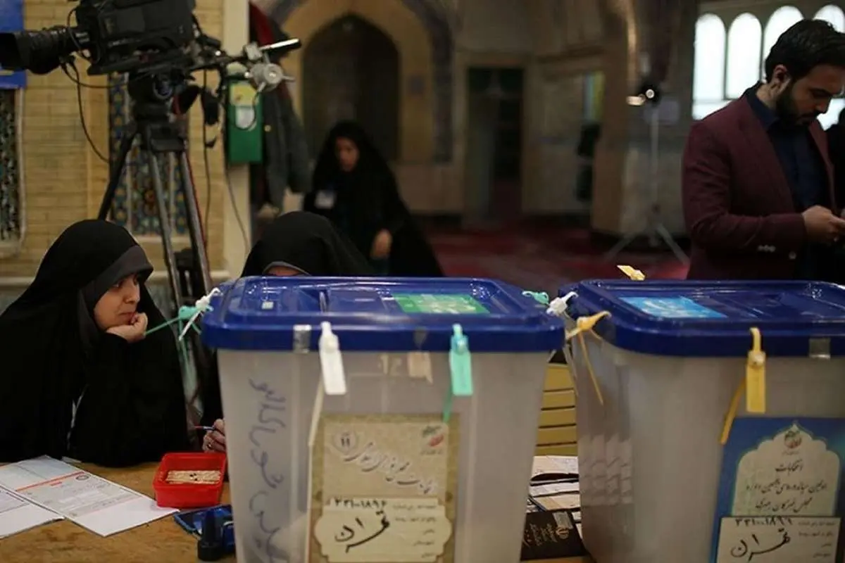کیهان: مسئولان جلوی انتخاب اشتباه مردم را بگیرند