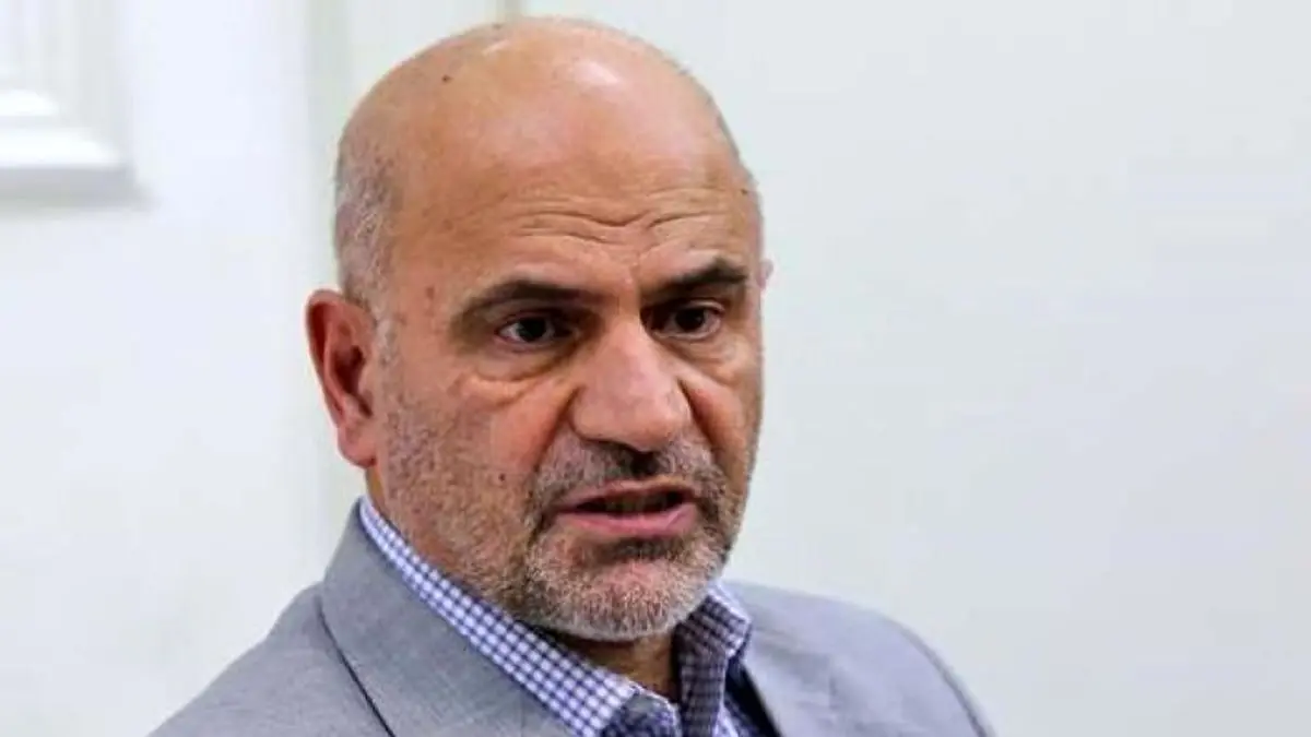فرشاد مومنی: اگر اولویت در این کشور فقر نیست، ممنون می‌شویم که منطق هایشان را به ما بگویند!