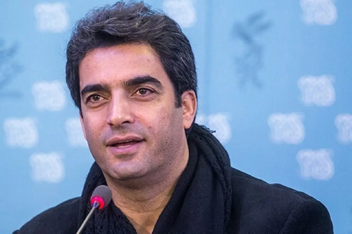 عکسی زیرخاکی «منوچهر هادی» در کنار «جواد افشار»