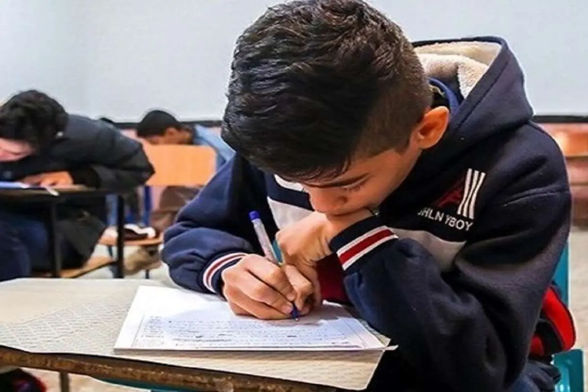 اُفت میانگین نمرات دانشآموزان آیا باز هم مقصر دولتهای پیشین است؟