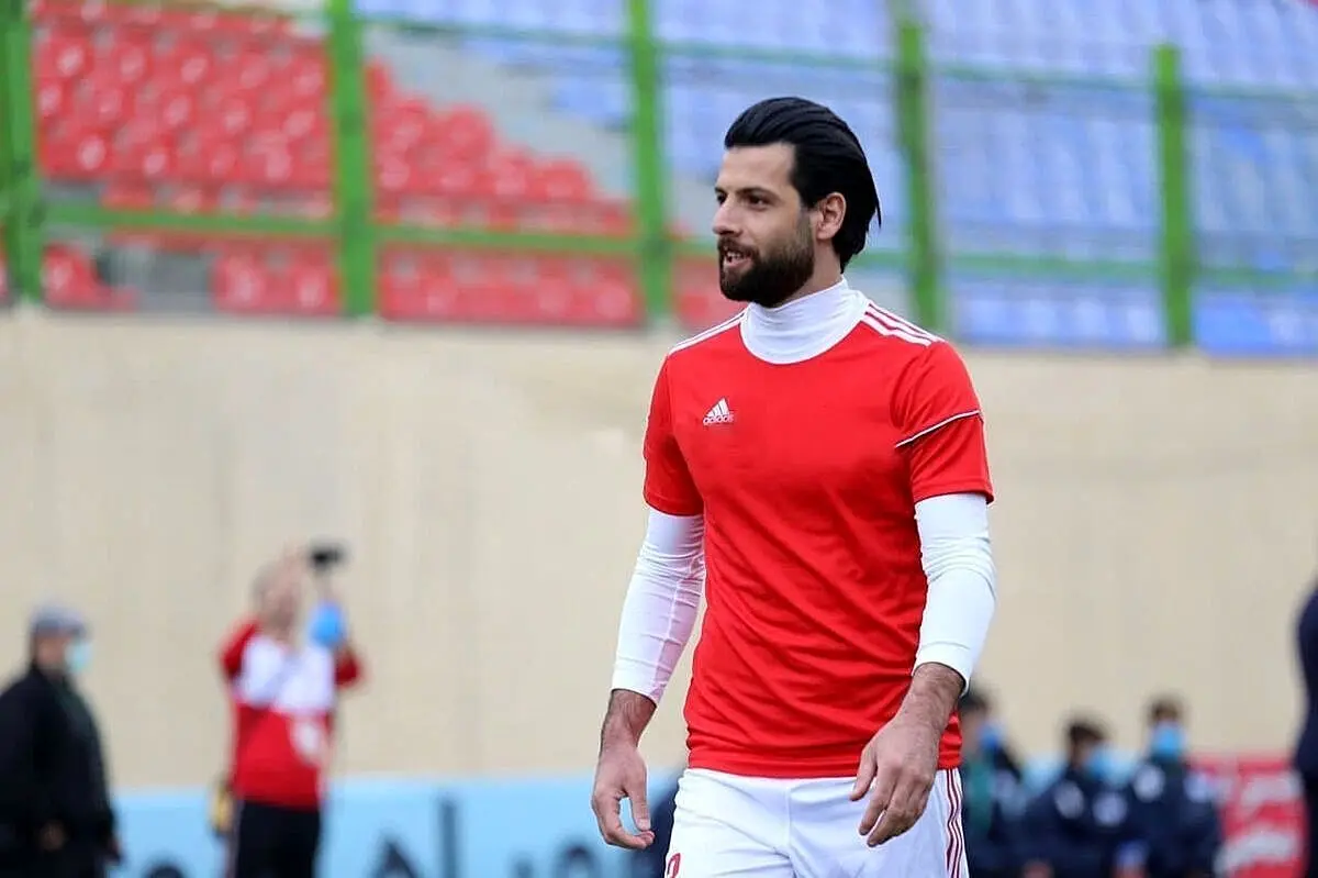 مهاجم سابق پرسپولیس به نساجی پیوست