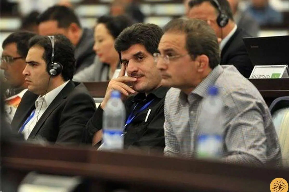 (عکس) حمایت معنادار رسول خادم از کریم باقری
