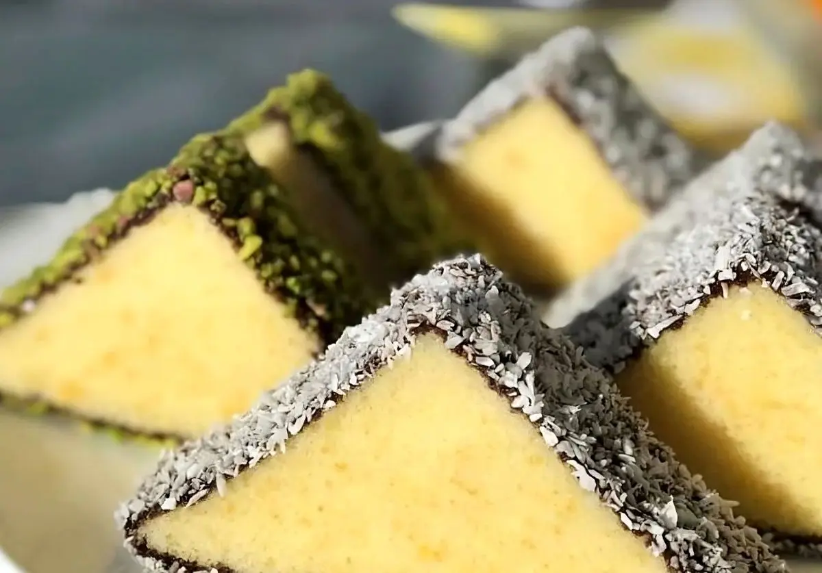 طرز تهیه کیک لیمو شیرین خوشمزه؛ با آموزش مرحله به مرحله