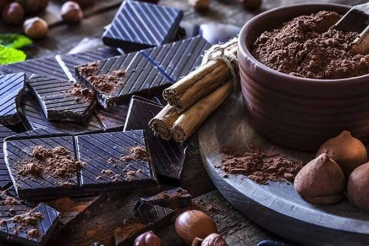 شکلات تلخ فشار خون را کاهش می‌دهد؟