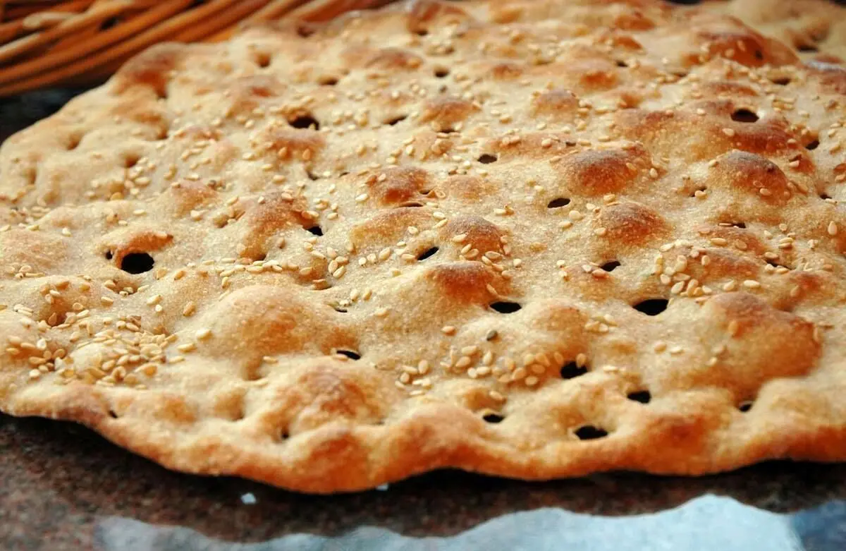 آخرین خبر درباره وضعیت نان؛ بیشتر از سه نان سنگک نخرید