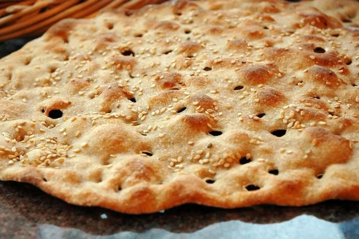 آخرین خبر درباره وضعیت نان؛ بیشتر از سه نان سنگک نخرید