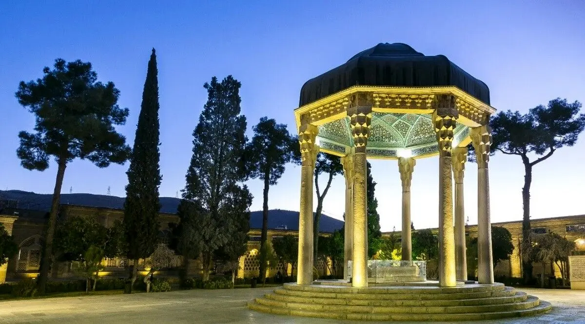 بهترین زمان برای سفر ارزان به شیراز