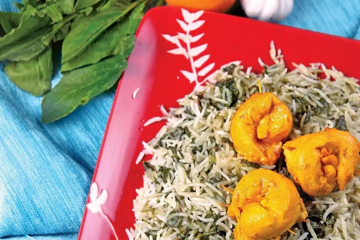یک غذای خوشمزه با سبزی شفادهنده