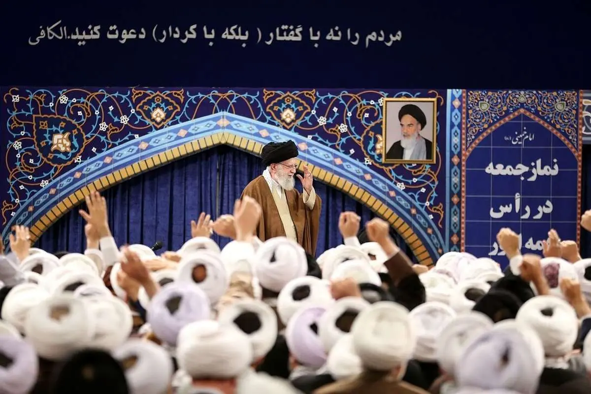 (تصاویر) دیدار ائمه جمعه سراسر کشور با رهبر انقلاب