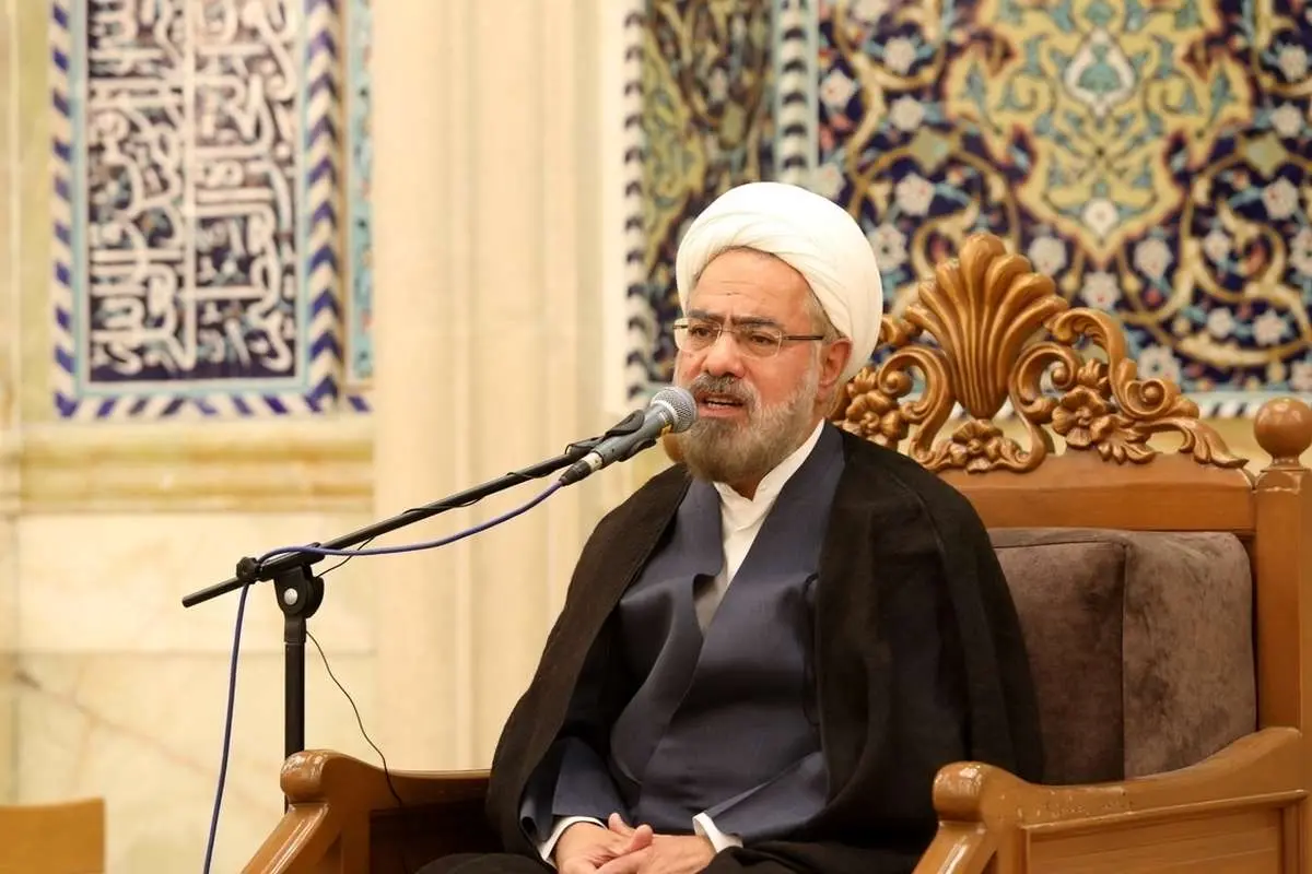آیتالله جوادی آملی گفته فقیهِ شورای نگهبان مرد و زن ندارد