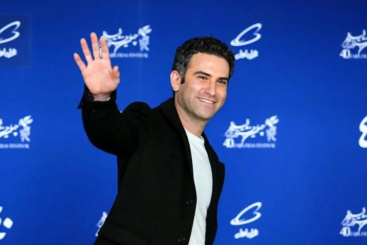 هوتن شکیبا در صبحانه با زرافه‌ها