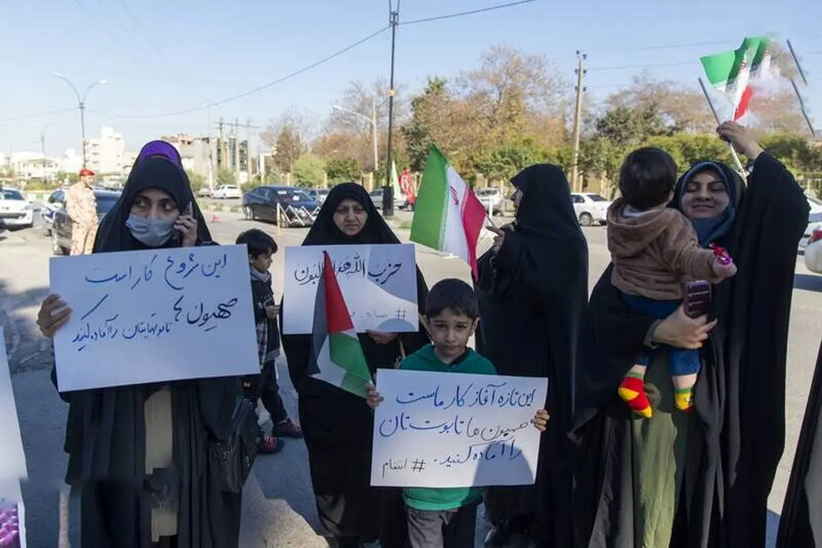 (تصاویر) تجمعی برای تقدیر از انتقام سخت سپاه