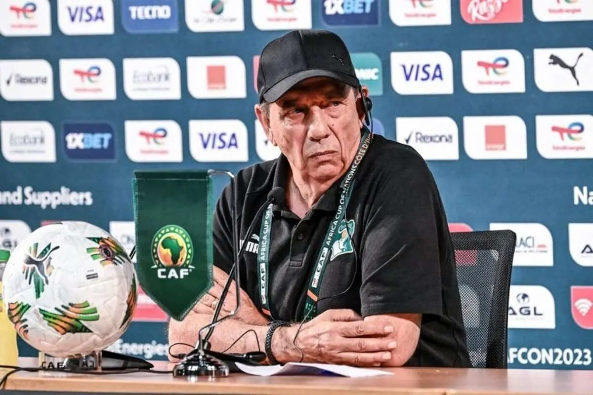 اخراج دومین مربی در مرحله گروهی جام ملتها