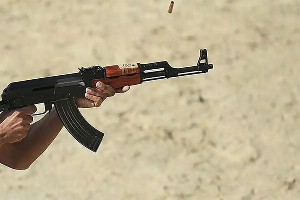 (ویدئو) لحظه اولین ماشین توسط ضارب حادثهٔ پادگان ارتش باغین