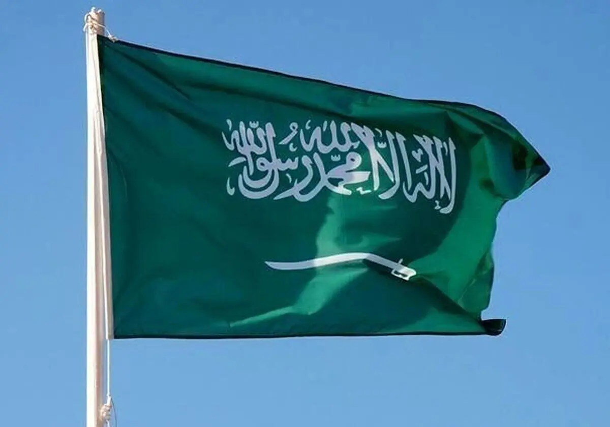 باز شدن بی‌سروصدای نخستین مشروب فروشی در عربستان