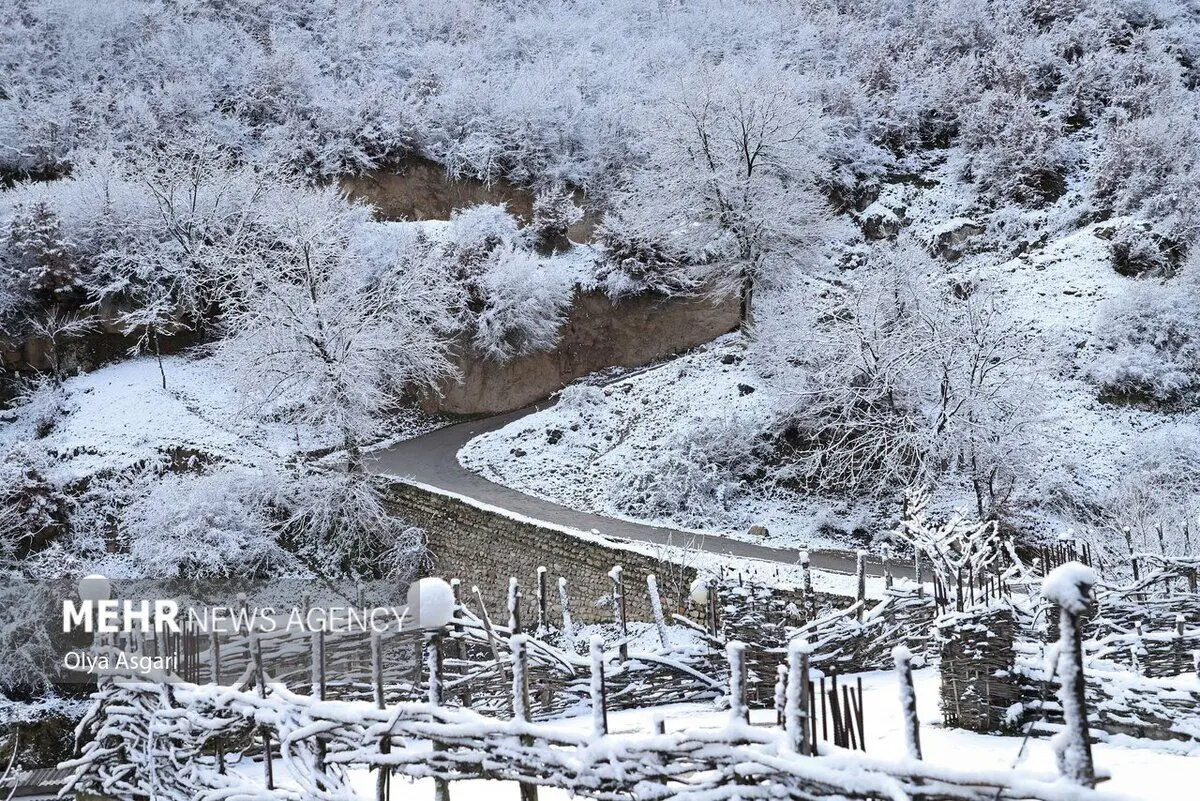 (تصاویر) زمستان برفی روستای تاریخی و گردشگری زیارت گرگان