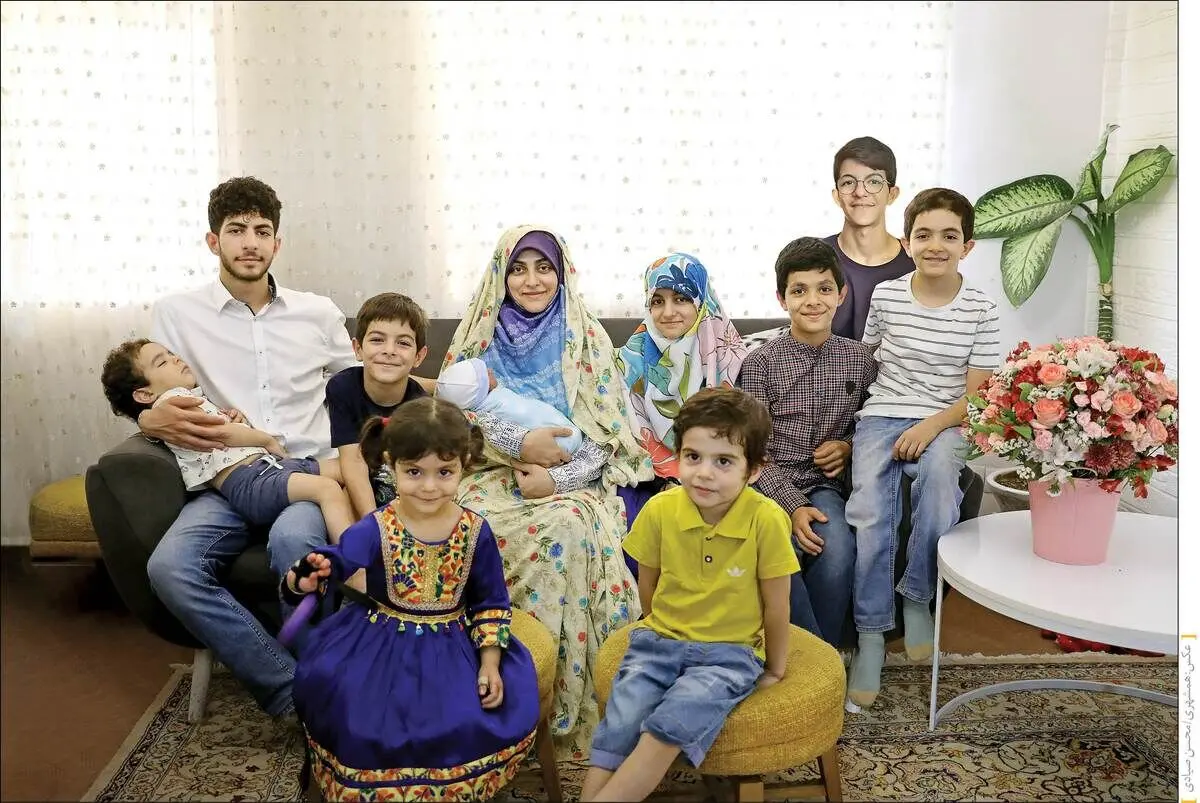 داستان یک پدر و مادر دهه شصتی با ۹ فرزند