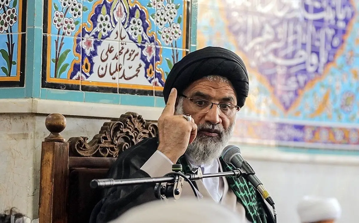 امام جمعه اهواز: حضور بانوان در ورزشگاه‌ها مانعی ندارد