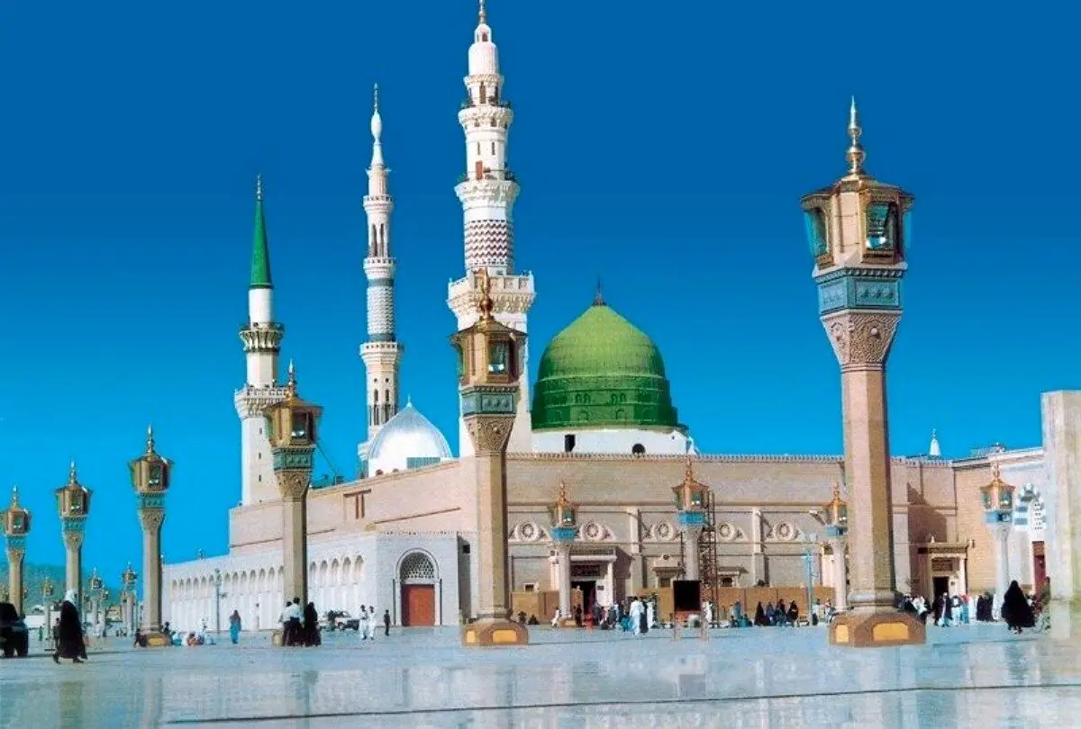 زیارت حرم پیامبر با بارکد