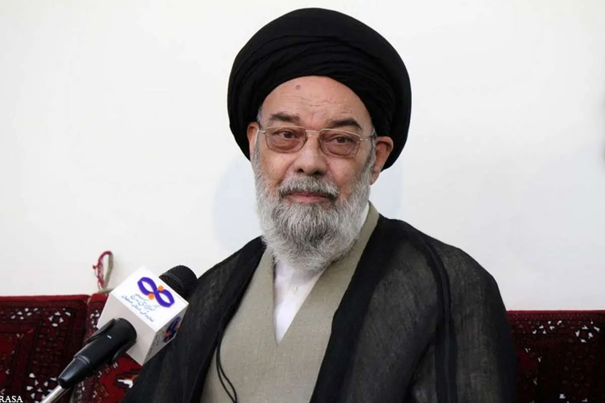 امام جمعه اصفهان: مجلس خبرگان در دنیا و حتی در طول تاریخ نظیر ندارد