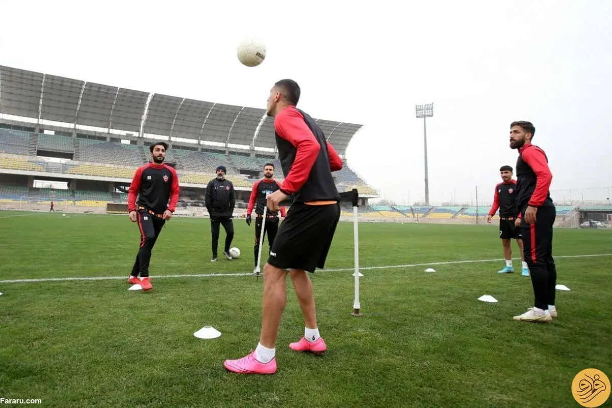 (عکس‌) مهمان ویژه در اردوی پرسپولیسی‌ها