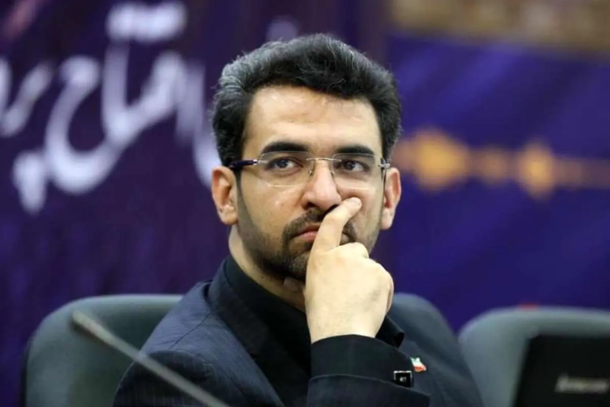 واکنش آذری جهرمی به پیش بینی مالک شریعتی درباره لیست انتخاباتی جریان رقیب «نیرو‌های انقلاب»
