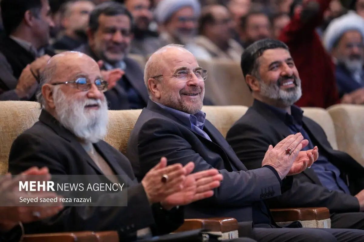 (تصاویر) گردهمایی داوطلبان نمایندگی تهران در انتخابات